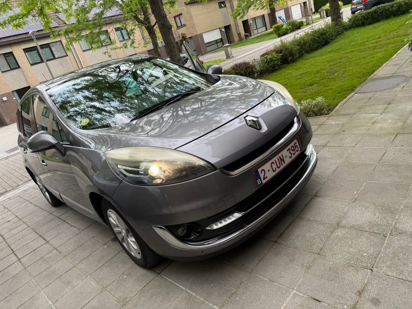 Renault Scénic 1.5 dCi Automaat – 7 Zitplaatsen – 2012, Auto's, Renault, Particulier, Ophalen