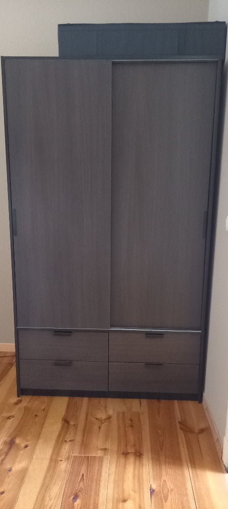 Garde-robes, Ophalen, Overige materialen, 100 tot 150 cm, Zo goed als nieuw