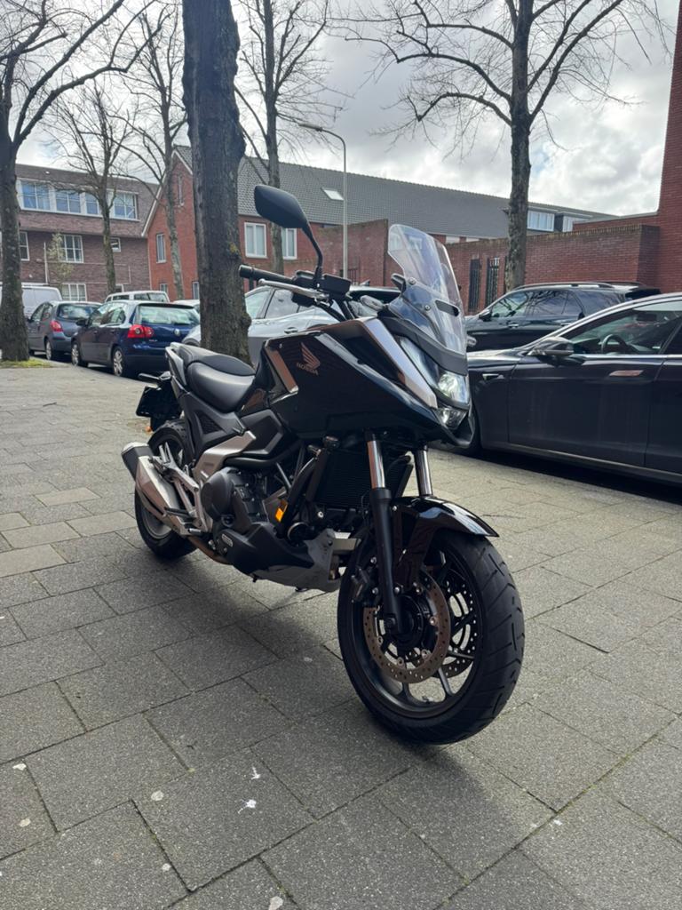 La Honda NC750x Dct 35kw A2 2025 Facelift, Particulier, 12 à 35 kW