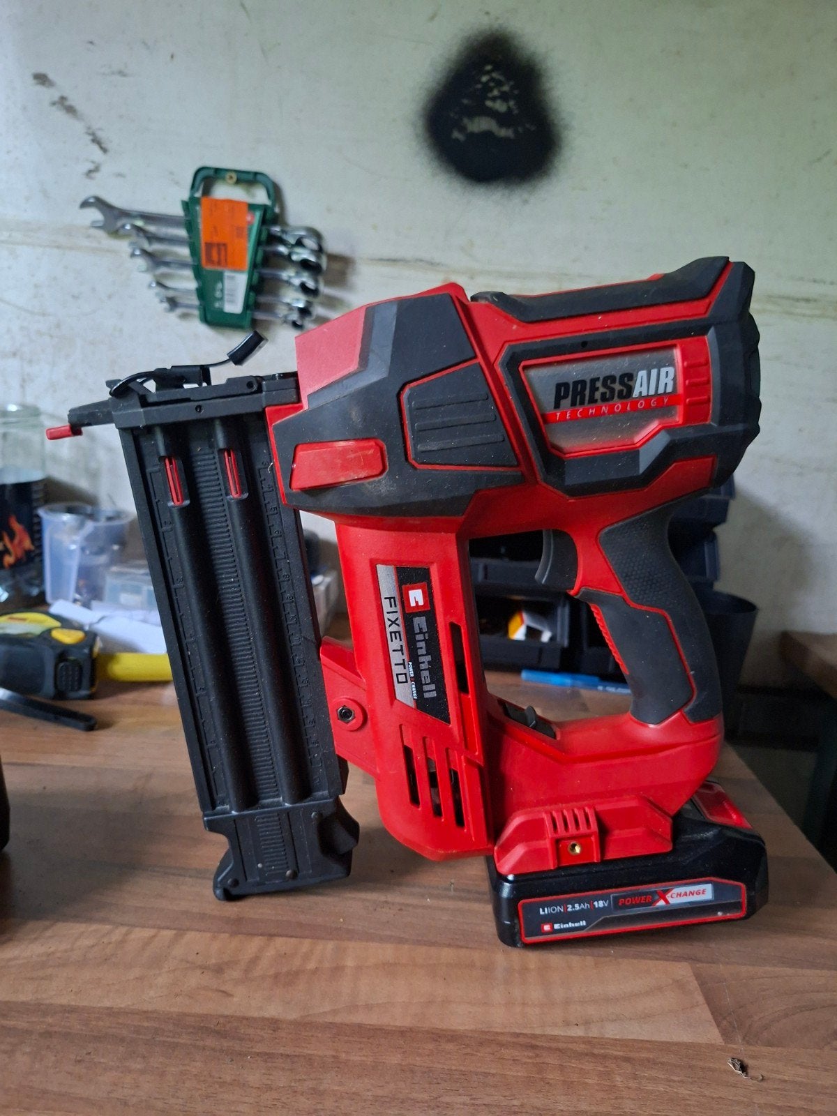 einhell nagelpistool, Doe-het-zelf en Bouw, Ophalen