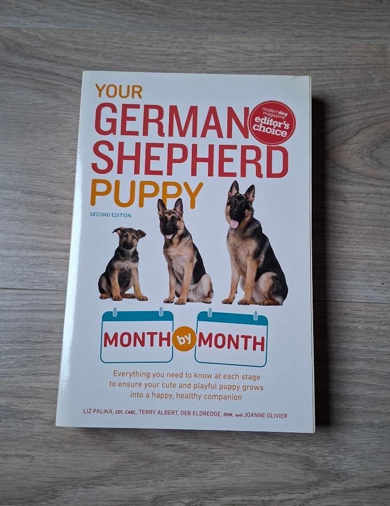 Your German Shepherd Puppy, Boeken, Ophalen, Zo goed als nieuw, Honden