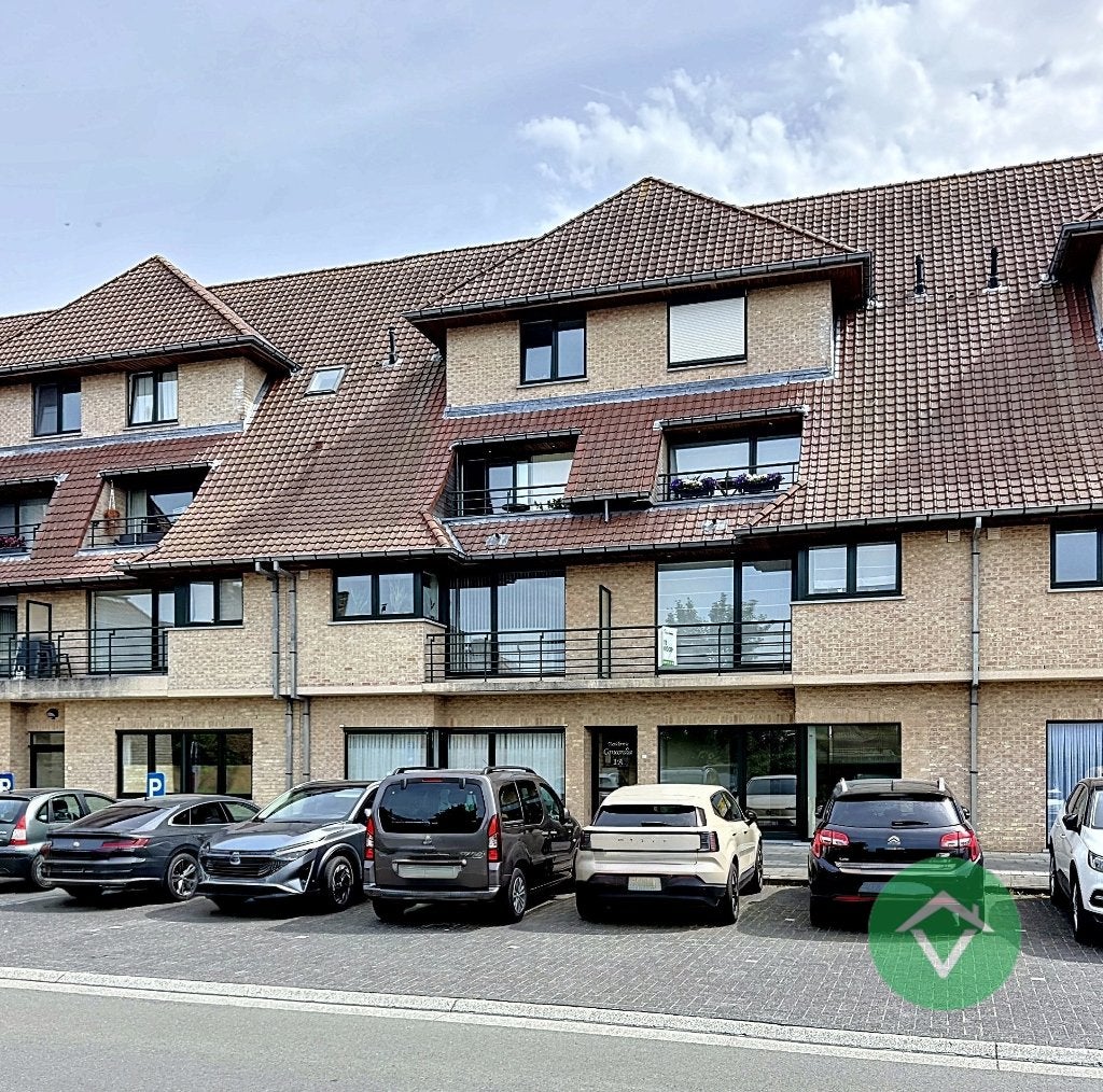 Instapklaar appartement, 2 slaapkamers en garage, Eernegem, Immo, Huizen en Appartementen te koop, Provincie West-Vlaanderen, Appartement