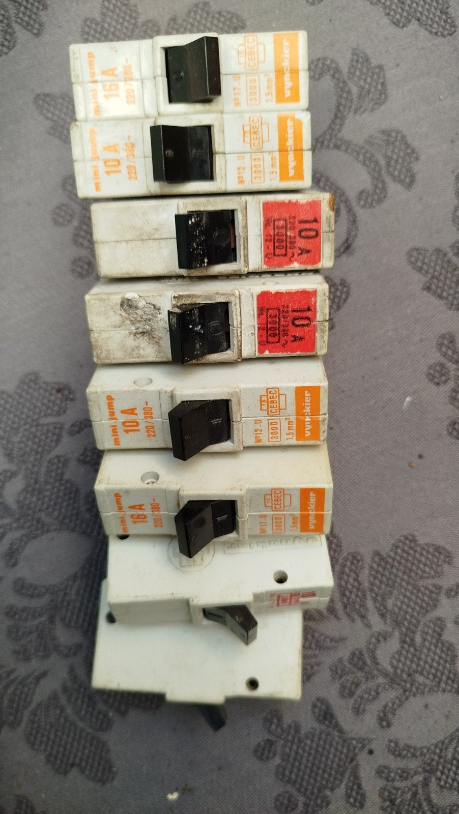 Automatische zekeringen, Hobby en Vrije tijd, Ophalen of Verzenden