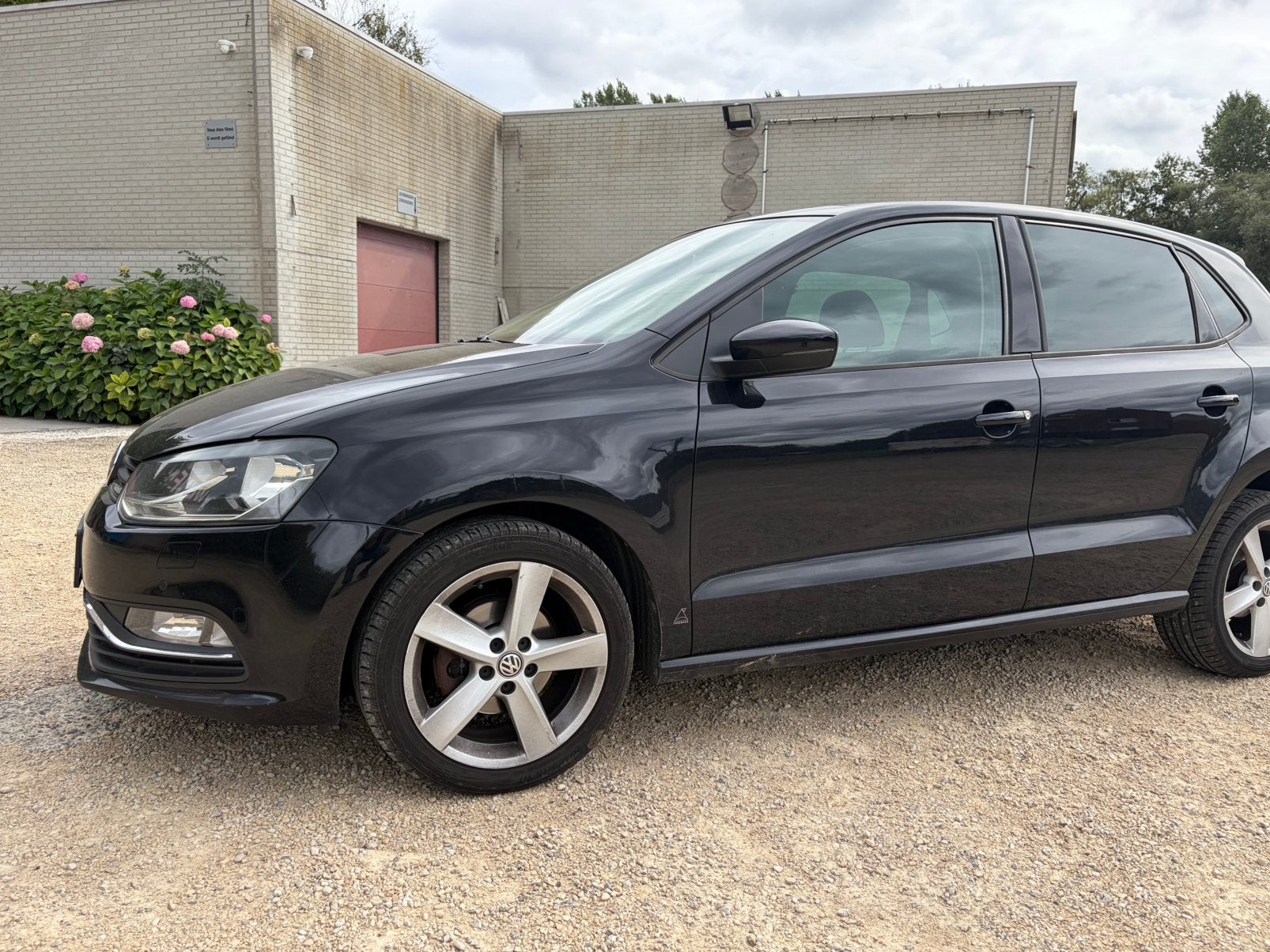 Vw polo 1.4tdi €6b Dsg full cuir, Autos, Cuir, Achat, Euro 6, Entretenue par le concessionnaire