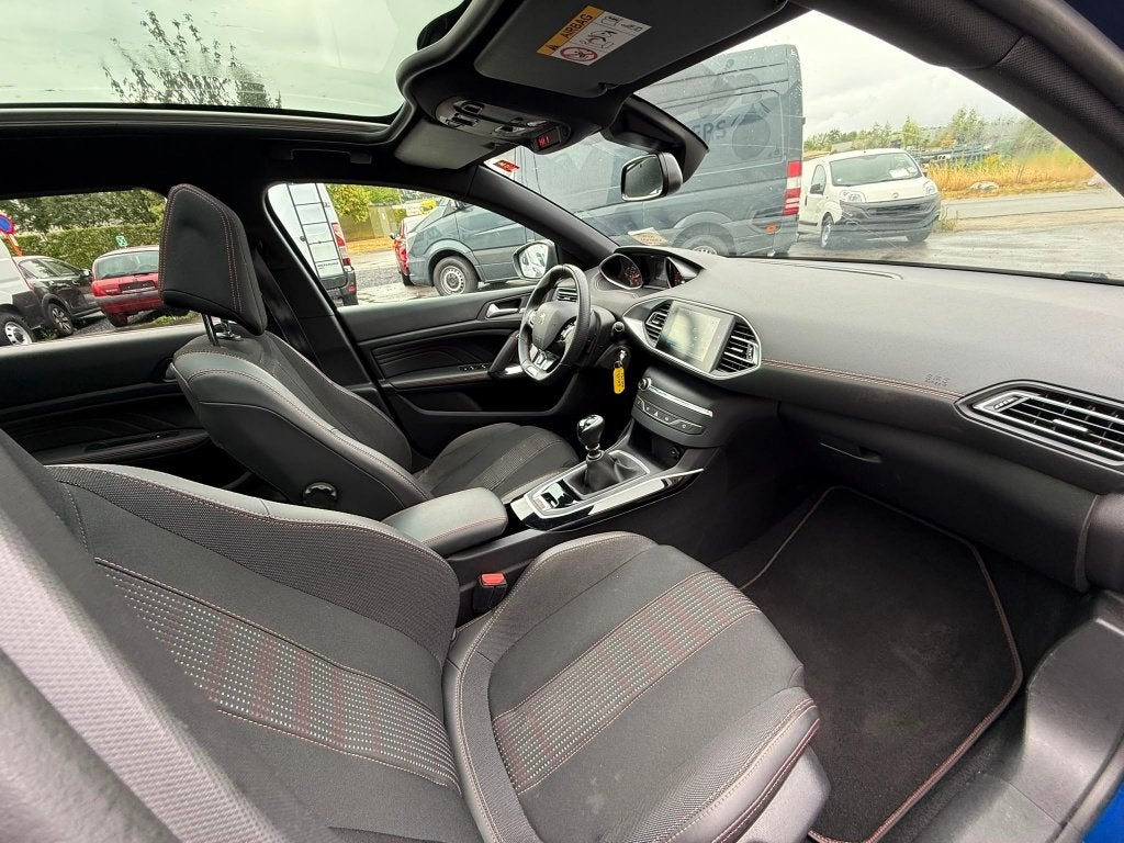 Peugeot 308 (Stock ID 57189) — 12