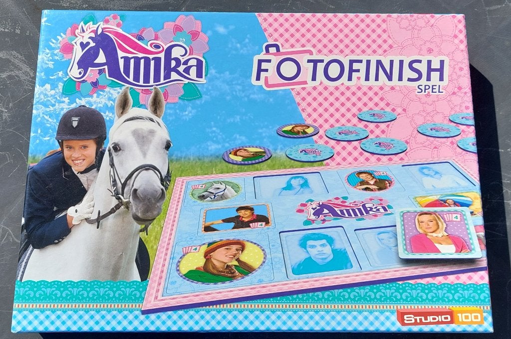 Spel Amika fotofinish, Ophalen, Zo goed als nieuw, Studio 100