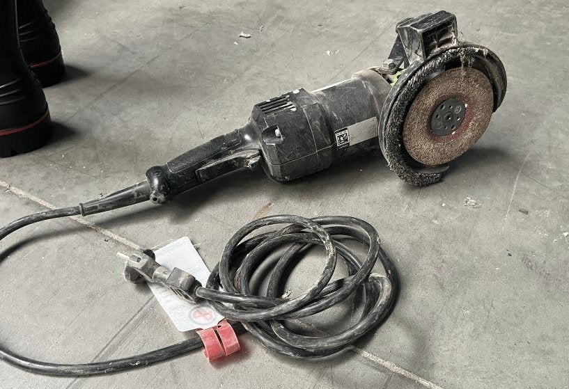 Haakse slijpmachine EIBENSTOCK, Ophalen of Verzenden, Gebruikt, 1000 watt of meer, Haakse handslijpmachine