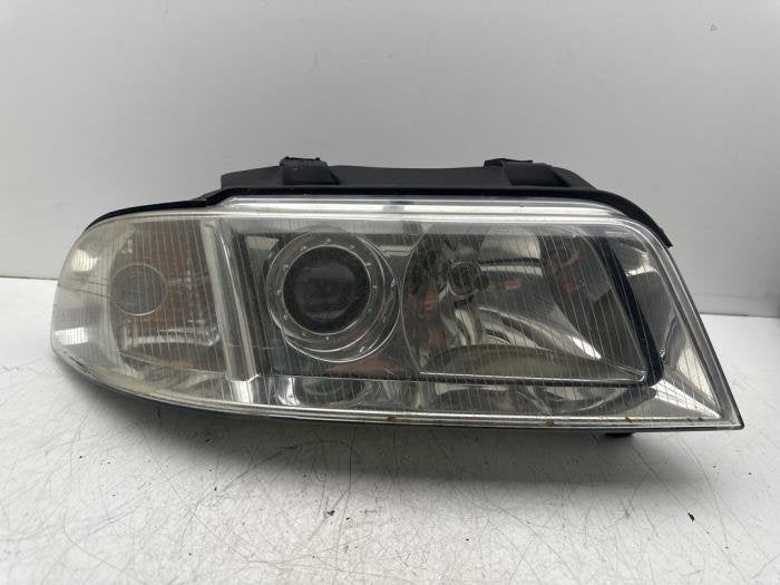 Koplamp rechts van een Audi A4, Gebruikt, -, -, -
