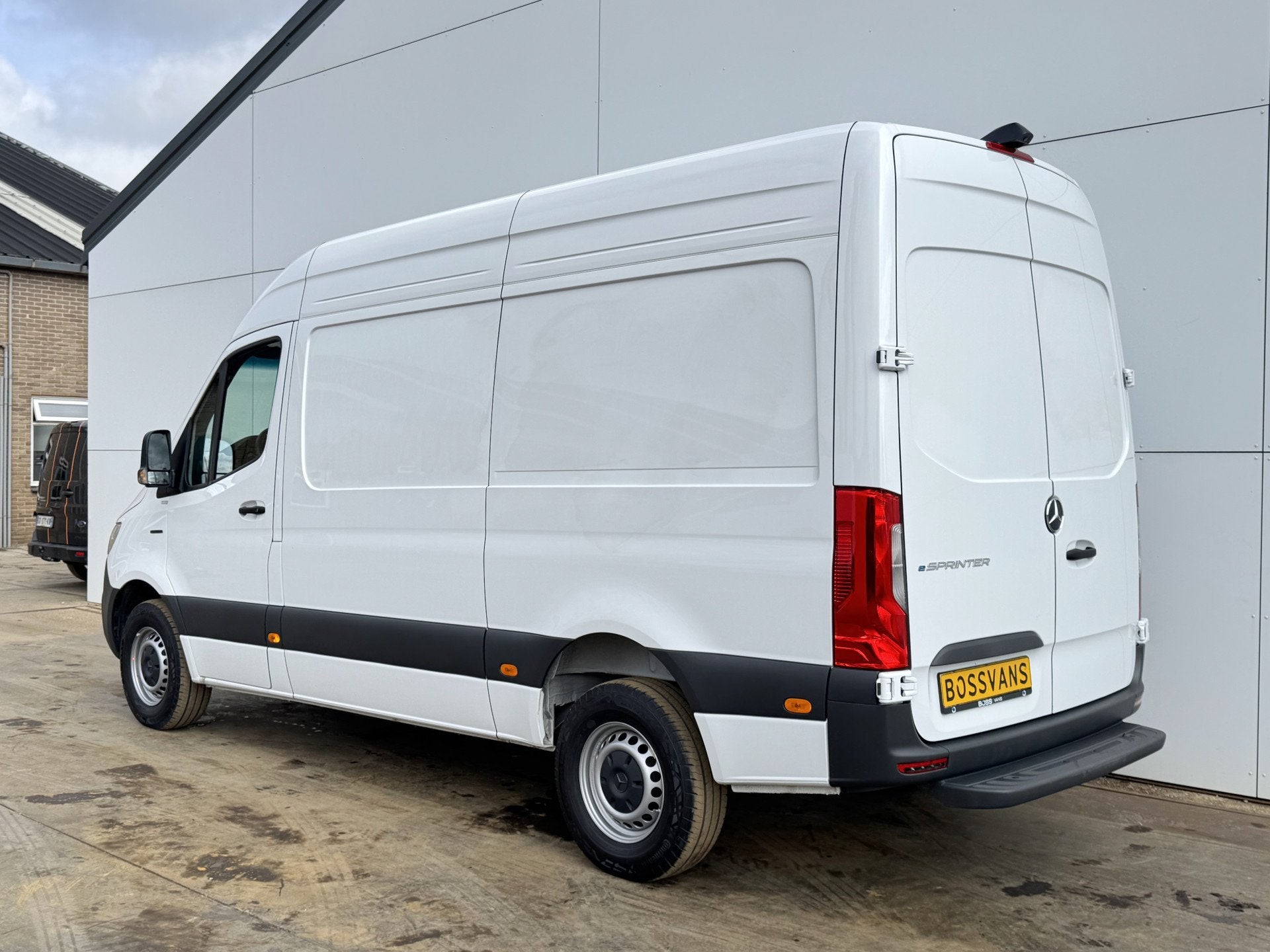 Mercedes-Benz eSprinter 314 Pro 81kWh Nieuw model! 313km WLT, Autos, Camionnettes & Utilitaires, 100 kW, 81 kWh, Achat, Entreprise