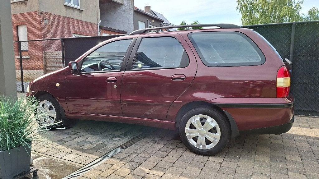 FIAT PALIO WEEKEND 1.2 75CH 02/2000 111 000 KM 1ÈRE VICTOIRE, Autos, Fiat, Particulier, Palio, ABS, Airbags, Verrouillage central