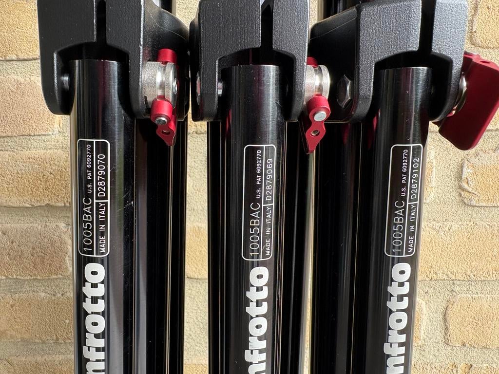 Manfrotto 1005BAC statief (3 stuks) + Manfrotto draagtas, TV, Hi-fi & Vidéo, Photo | Trépieds & Rotules, Enlèvement, Comme neuf
