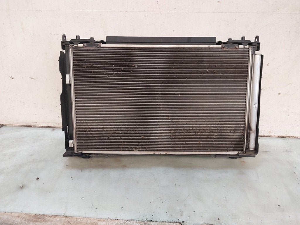RADIATEUR COMPLET Toyota RAV4 (A4) (01-2012/09-2019), Kundenbetreuung@toyota.de, Toyota, Utilisé, Toyota-Allee 2
50858  Köln, DE