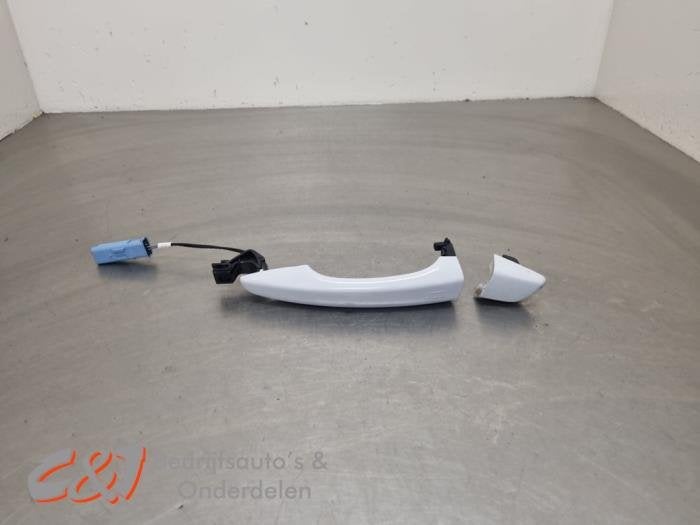 Poignée porte coulissante droite d'un Opel Vivaro, Autos : Pièces & Accessoires, -, Opel, 3 mois de garantie, Utilisé