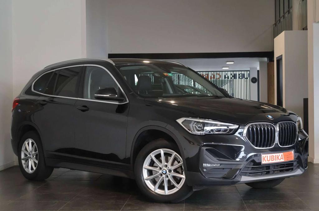 BMW X1 X1 1.5iA sDrive18 Leder LED Camera CruiseC Garantie*, Auto's, Gebruikt, 136 pk, Leder, Bedrijf