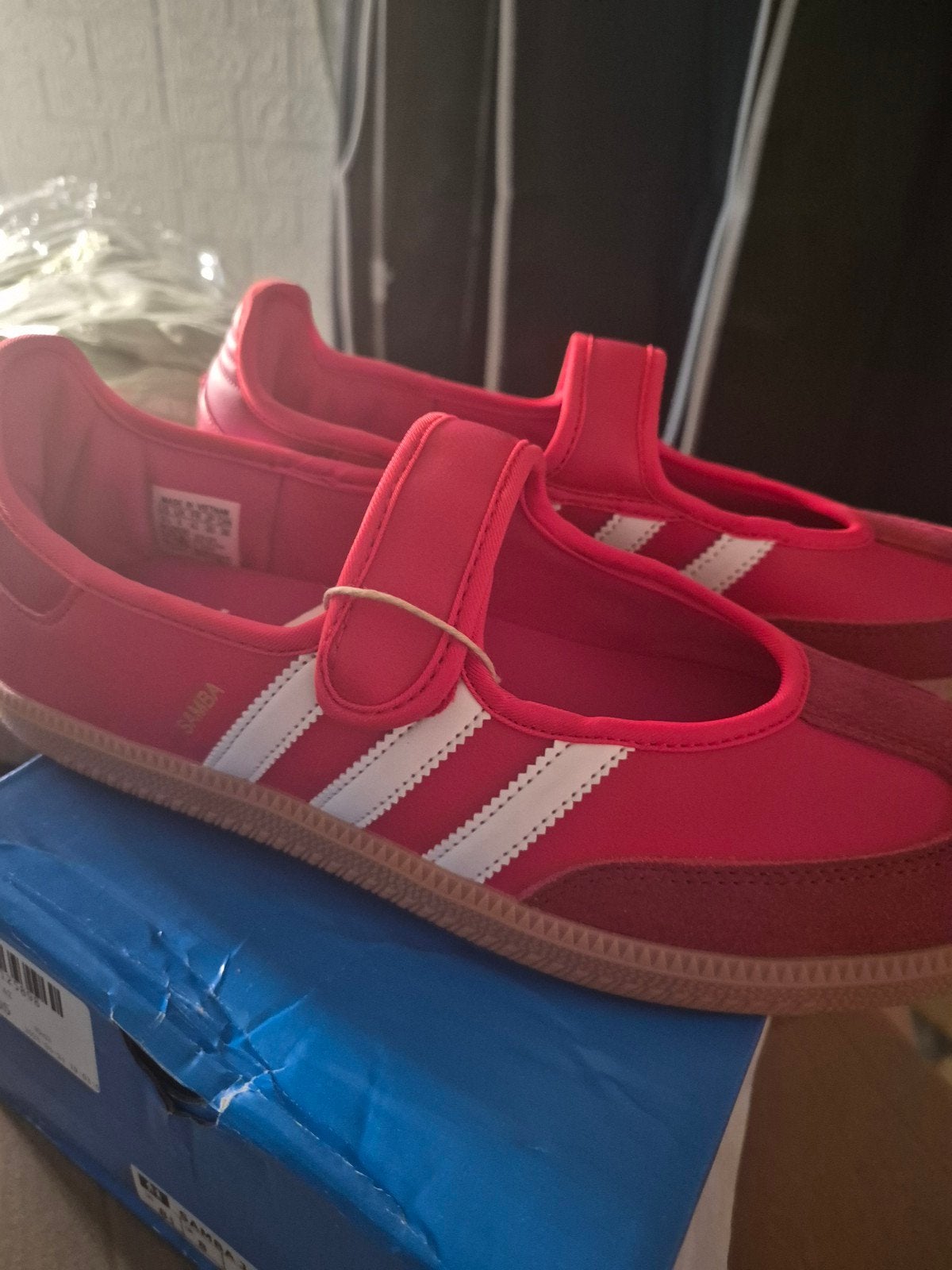 adidas vrouwen maat 42, Enlèvement