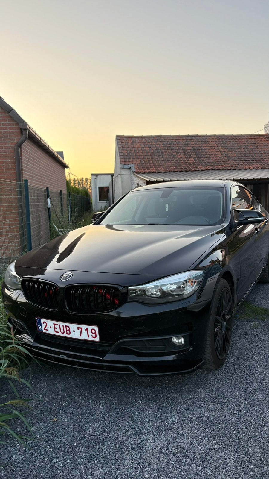 Bmw Gt 320d, Auto's, BMW, Automaat, Stof, 1995 cc, Zwart