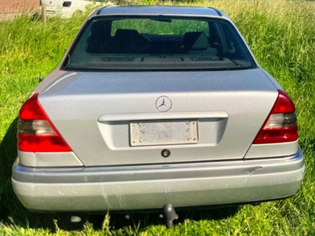 Mercedes C 220 Elégance 1994 Voiture de tourisme, Autos, Achat, Entreprise, Boîte manuelle, Autre carrosserie