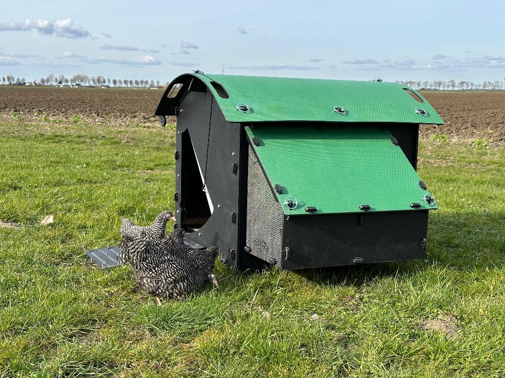 Kunststof Kippenhok – Nestera Medium Grondmodel, Ophalen of Verzenden, Nieuw, Kippenhok of Kippenren