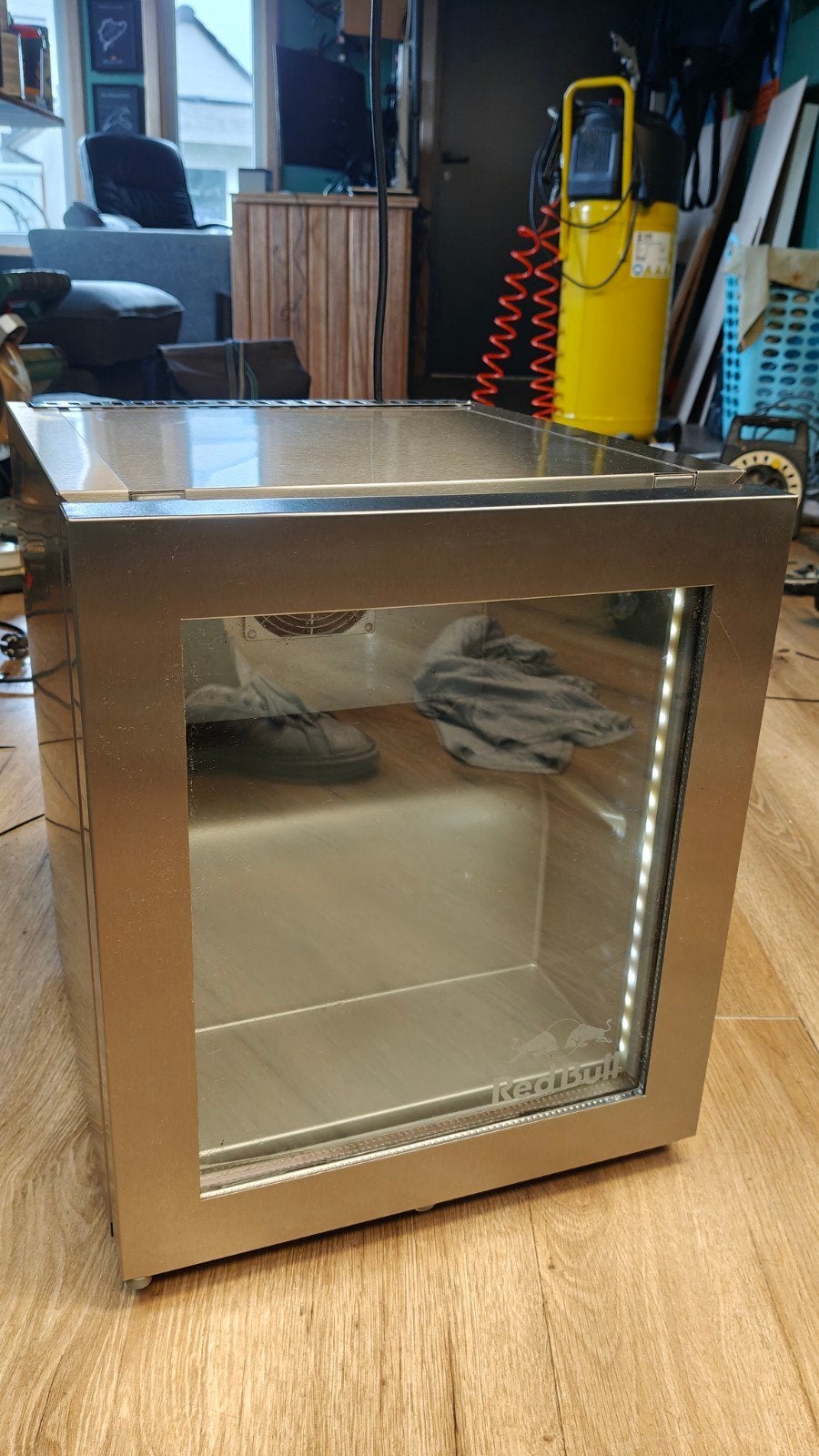 Red Bull mini frigo, Minder dan 75 liter, Ophalen, Zo goed als nieuw, Zonder vriesvak