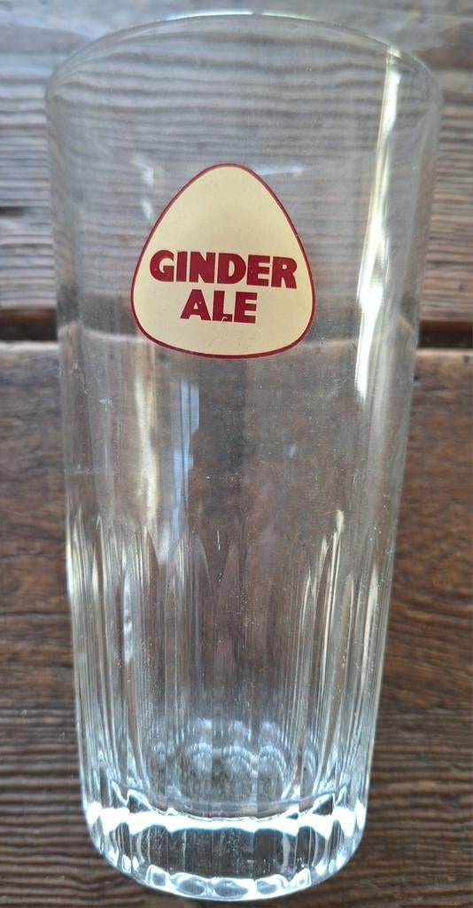 Thunder, tout en vieux verre, Enlèvement ou Envoi