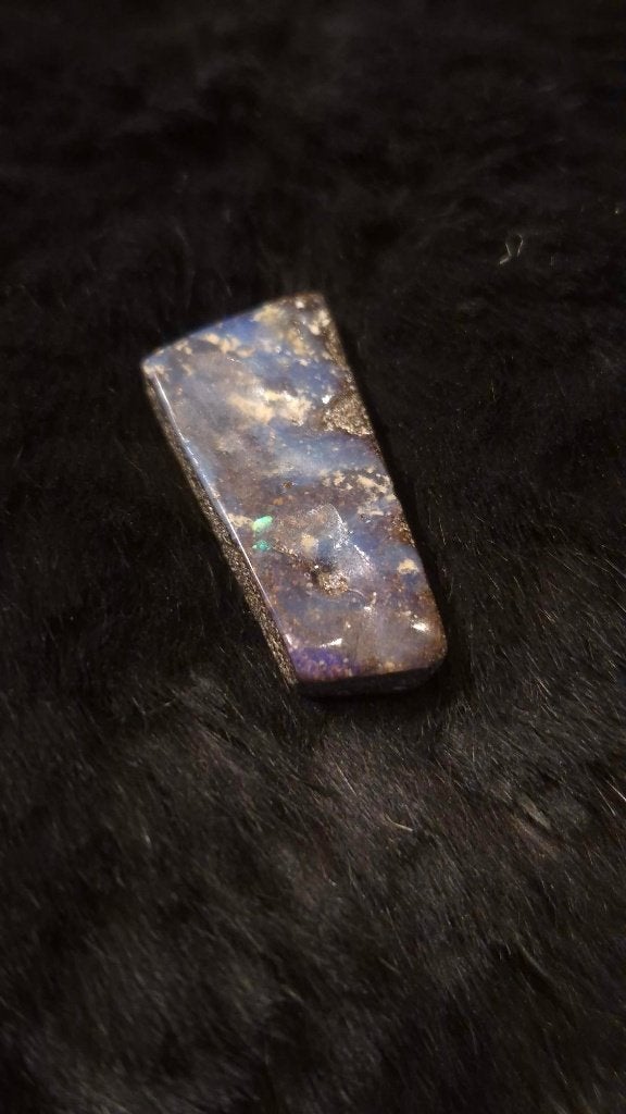 Handgeslepen Australische Boulder Opaal – 18 x 8 mm, Ophalen, Nieuw