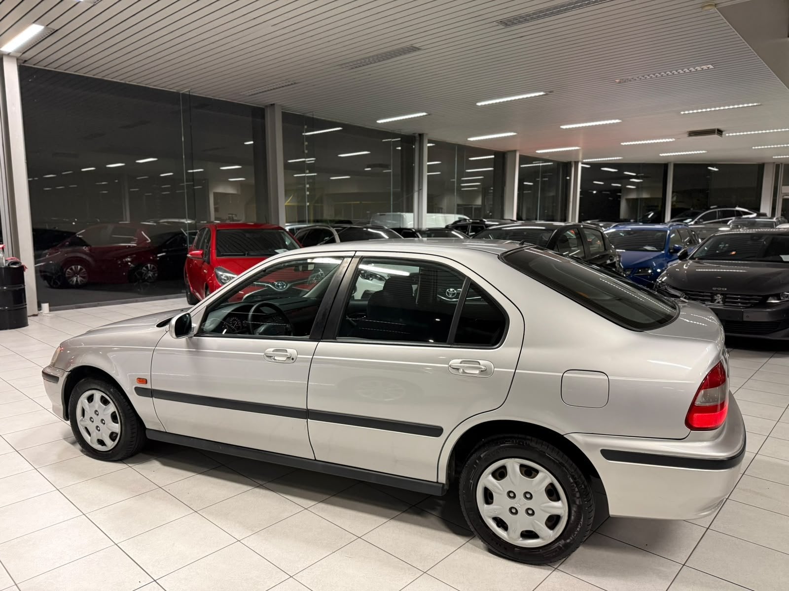 Honda Civic MB2 1.4i Essence 66kW, Autos, Argent ou Gris, Achat, Entreprise, 65 kW