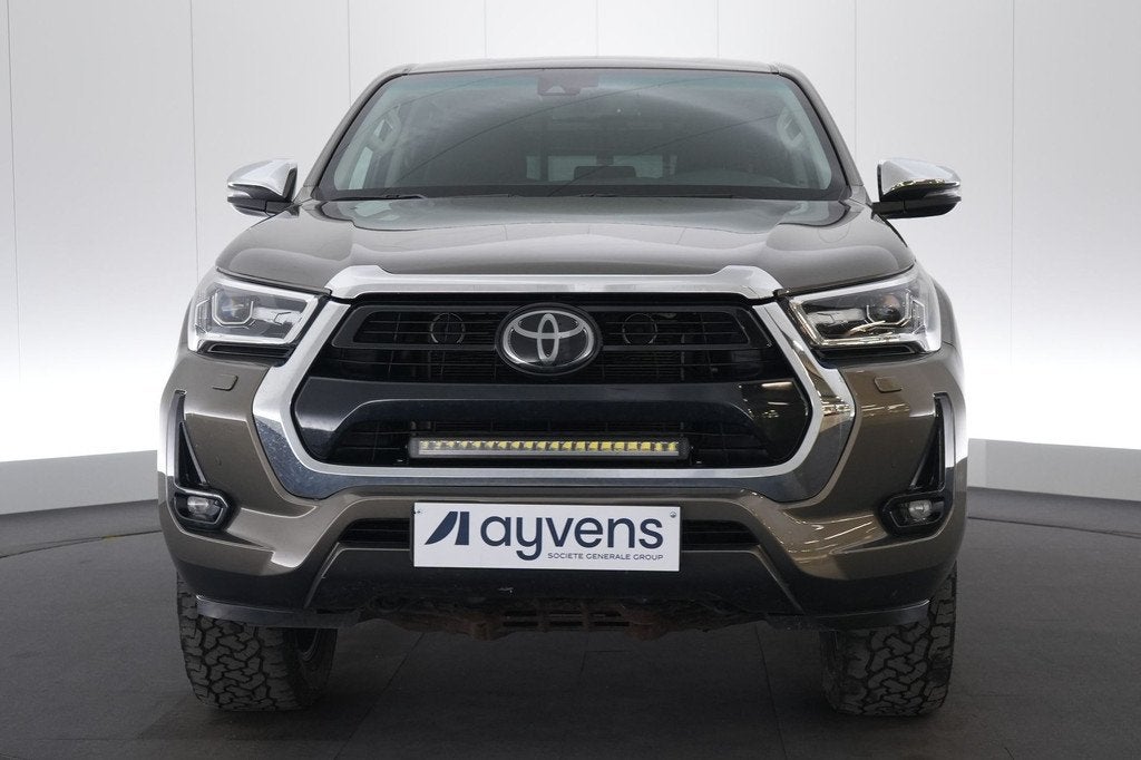 (2FRH002) TOYOTA HILUX, Autos, Toyota, 245 g/km, Entreprise, 2393 cm³, Carnet d'entretien