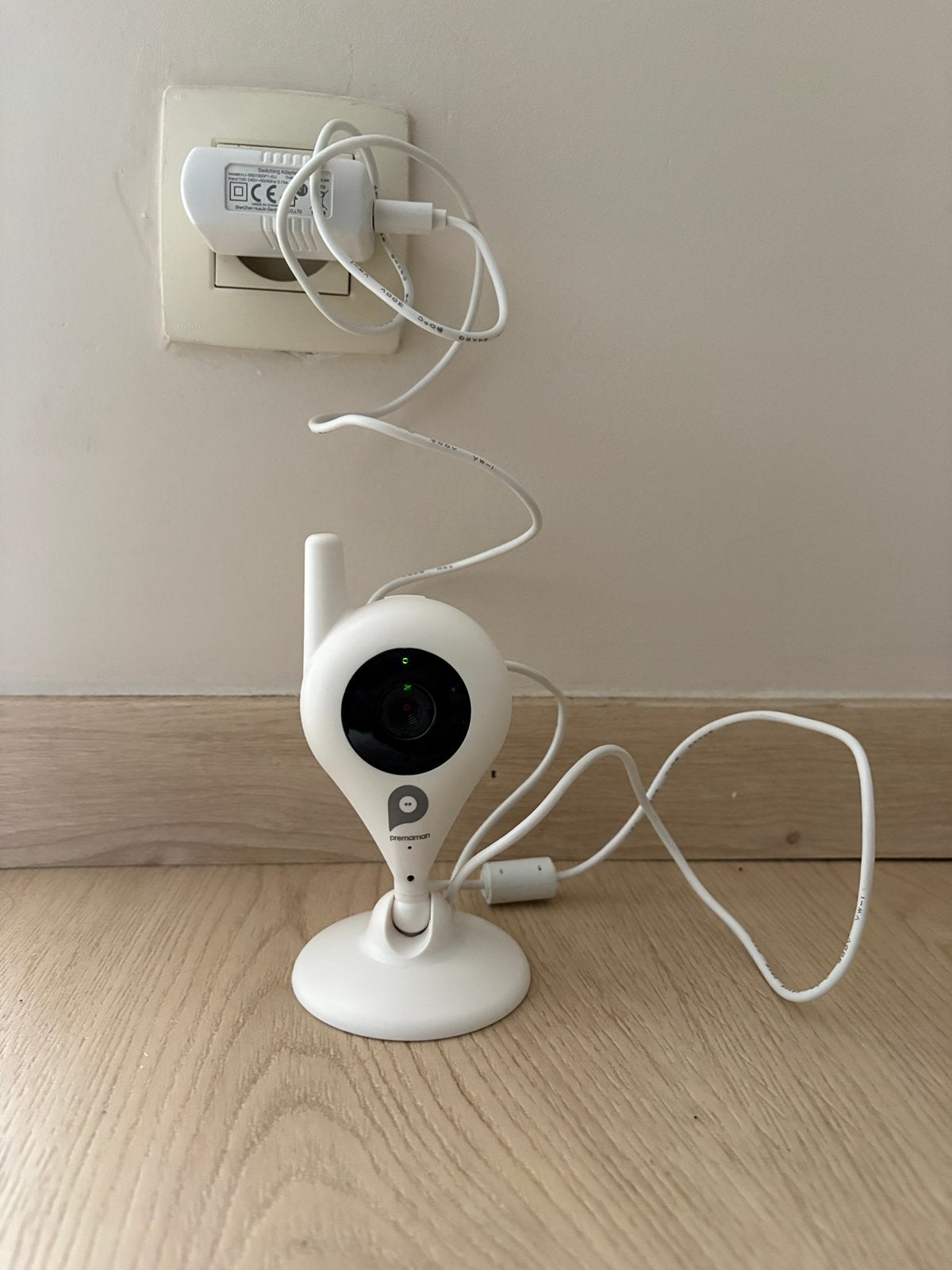 Premaman - camera and cable, Enfants & Bébés, Enlèvement, Comme neuf
