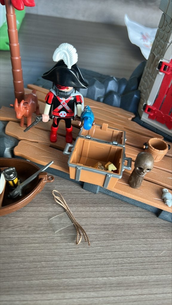 pirateneiland met huis playmobil 6146, Ophalen of Verzenden, Zo goed als nieuw, Losse onderdelen, Overige typen