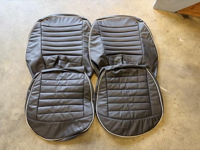 Triumph TR3A en vroege TR4 met type 1 stoelen bekledingset, Ophalen