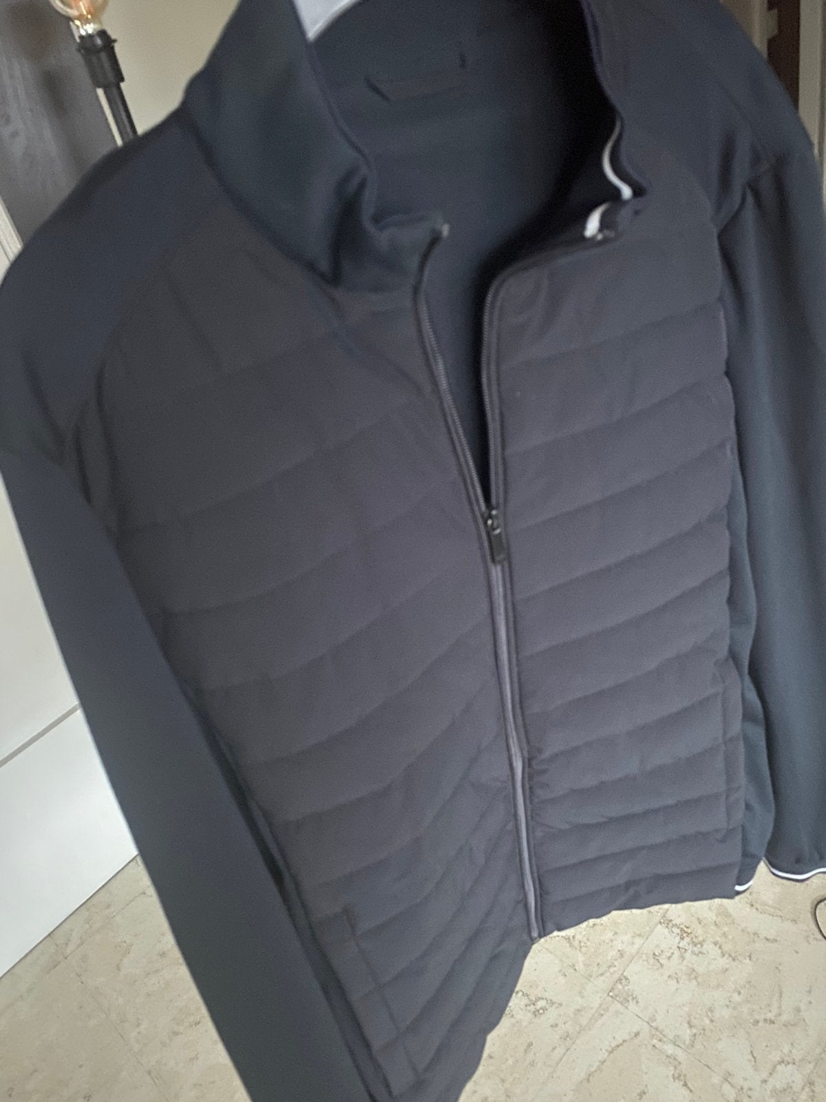 Heren vest jas Zara men, Kleding | Heren, Jassen | Winter, Ophalen of Verzenden, Zo goed als nieuw, Maat 52/54 (L)