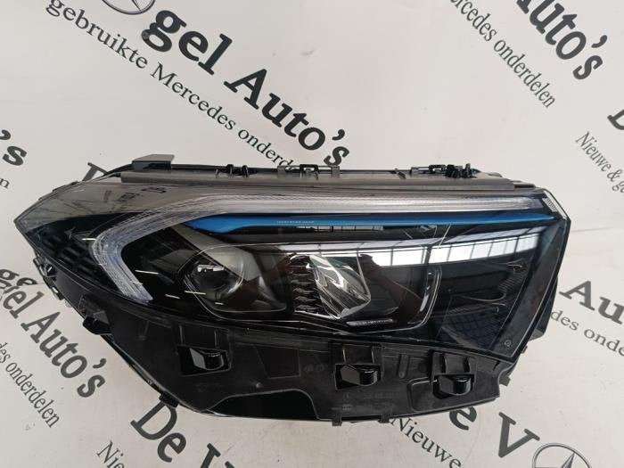 Phare droit d'un Mercedes EQA, 3 mois de garantie, Utilisé, -, -
