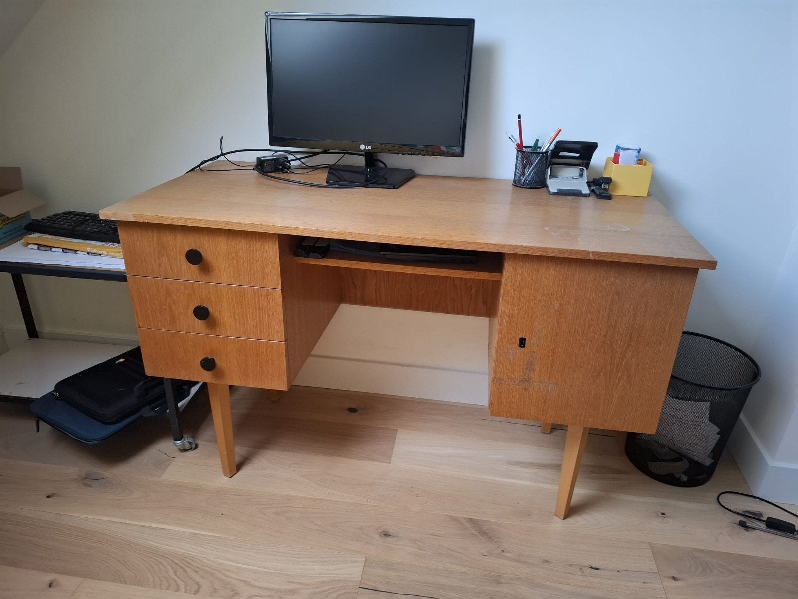 Vintage bureau, 120 cm, 50 cm, Enlèvement, Bureau-armoire combiné