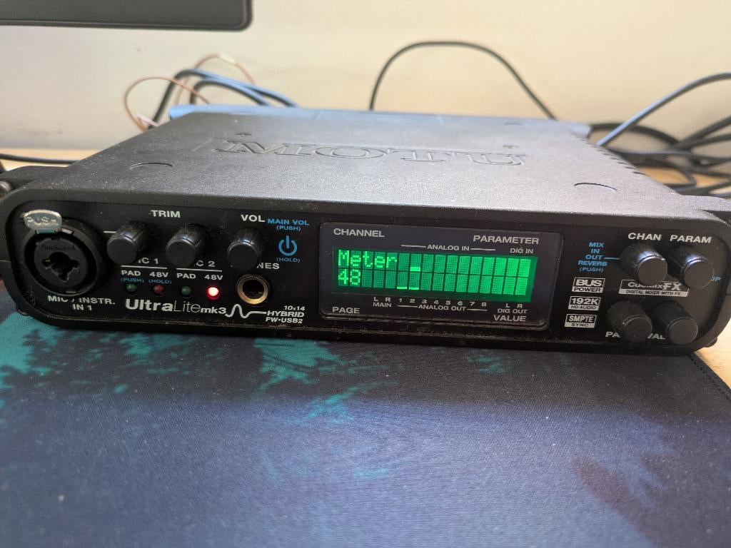 Motu ultralite MK3 hybrid usb en firewire, Computers en Software, Ophalen, Gebruikt