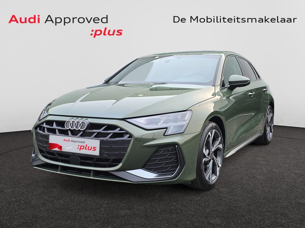 Audi A3 Sportback A3 Sportback 30 TFSI S line S tronic, Automaat, Zilver of Grijs, https://public.car-pass.be/vhr/f011f6c9-8d69-487d-a65f-2fe6417cb144