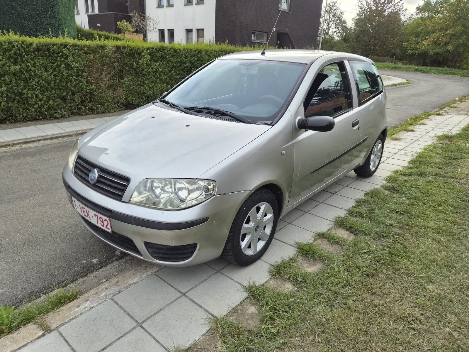 Fiat Punto prête à immatriculer ctok 0496919507, Auto's, Bluetooth, Bedrijf, Punto, Te koop