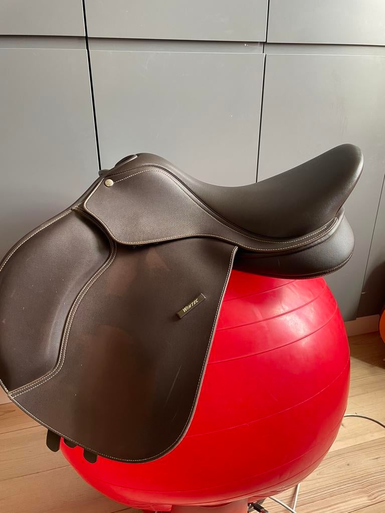 Wintec 500 jump - bruin, Ophalen of Verzenden, Zo goed als nieuw, Springen