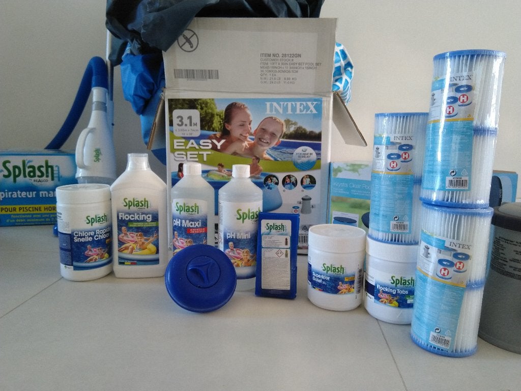 ZWEMBAD INTEX MET ALLE TOEBEHOREN, Ophalen, Zo goed als nieuw, Afdekzeil