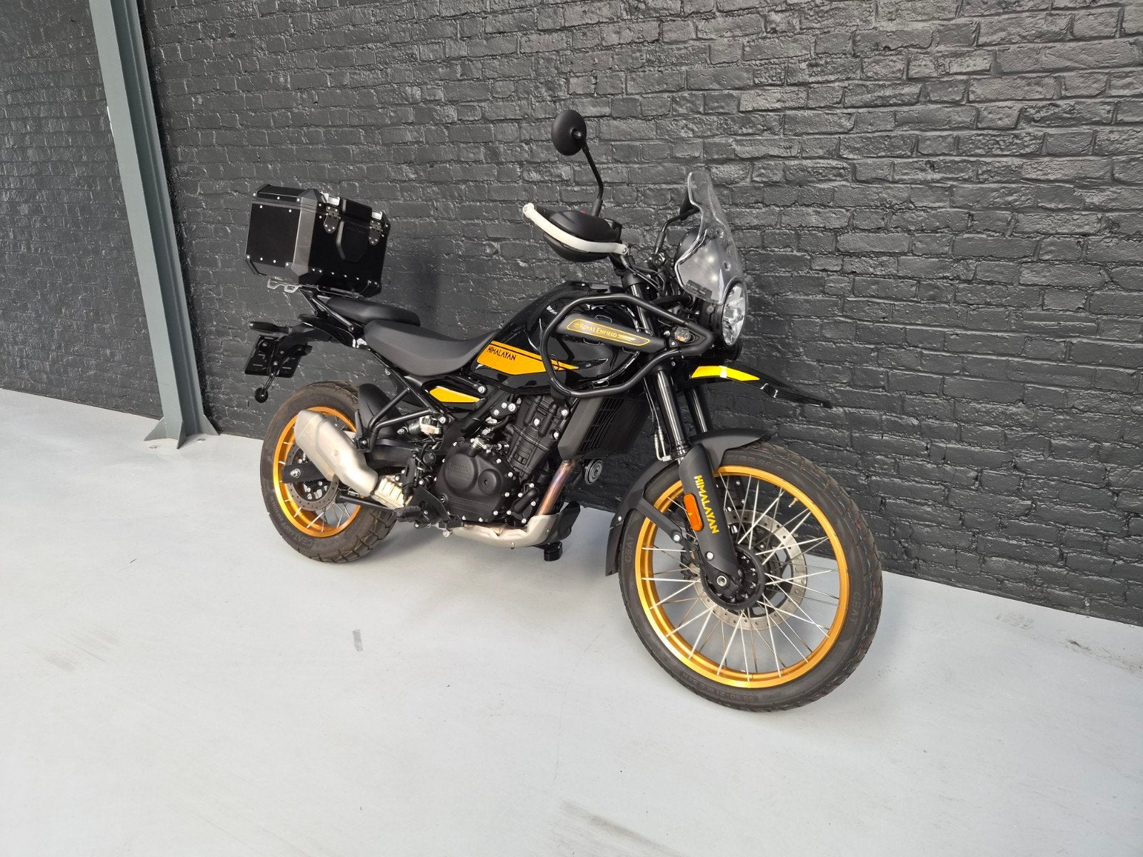 Royal Enfield Himalayan 450 - A2 - 1.000km - Nieuwstaat, Motoren, Occasion, Bedrijf, 451 cc, Enduro