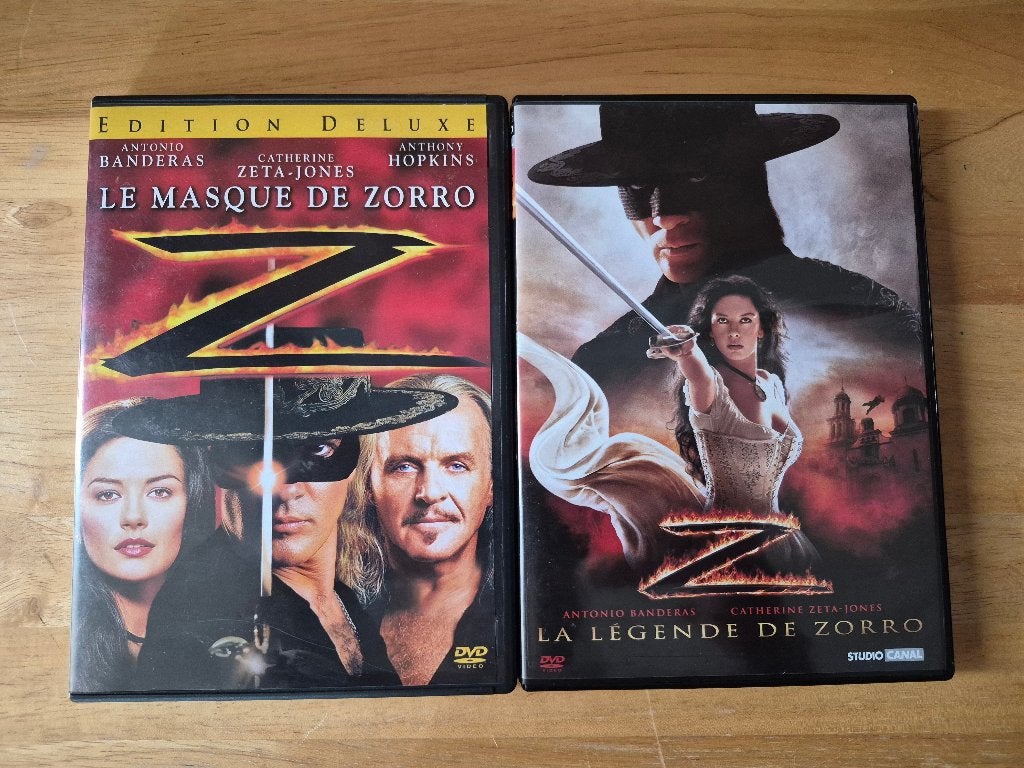 Lot DVD intégrale Le Masque De Zorro / La Légende de Zorro, CD & DVD, Matériel bonus, Tous les âges, Enlèvement, Utilisé
