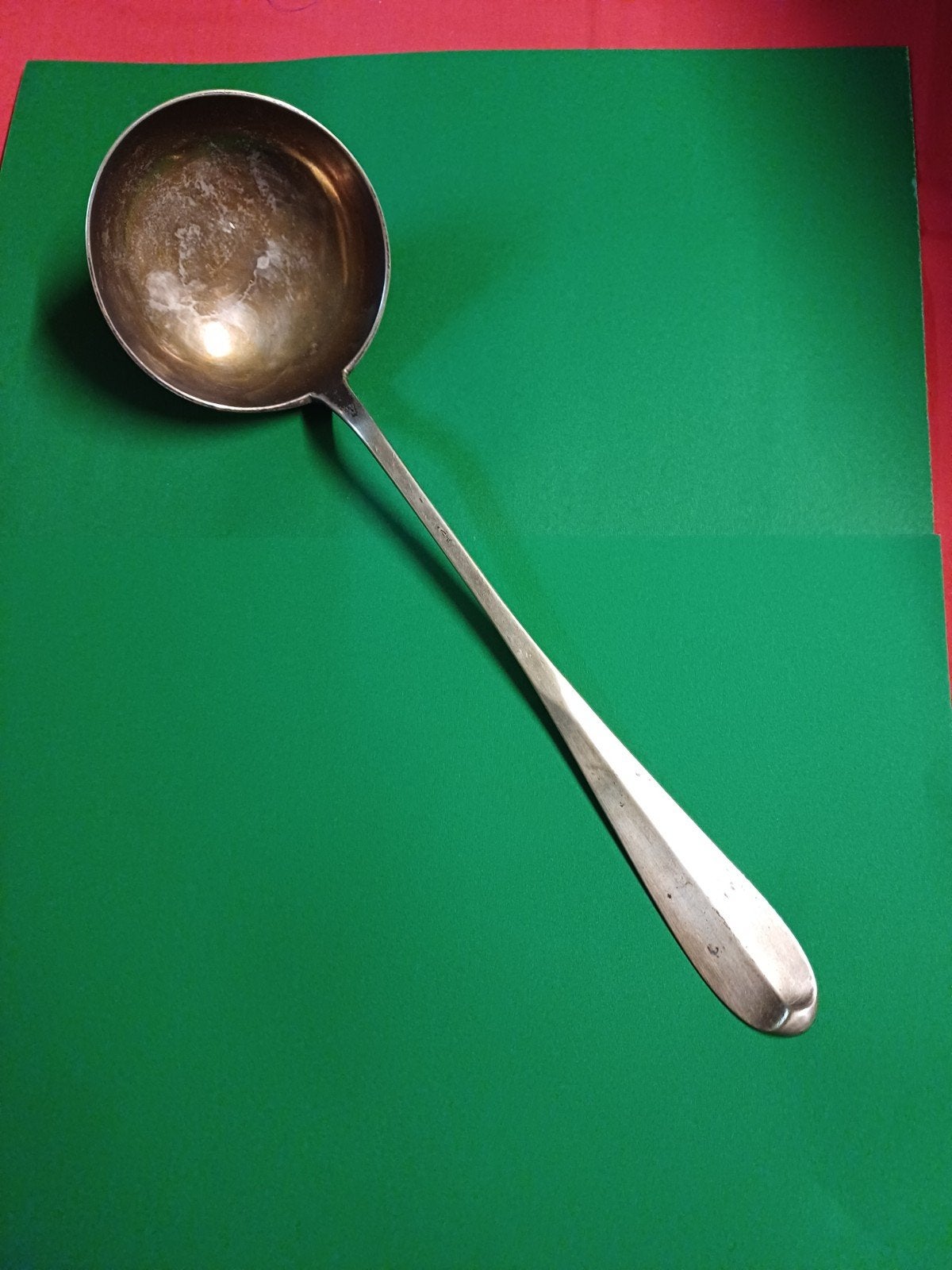 grande louche à soupe en argent, Envoi, Argent