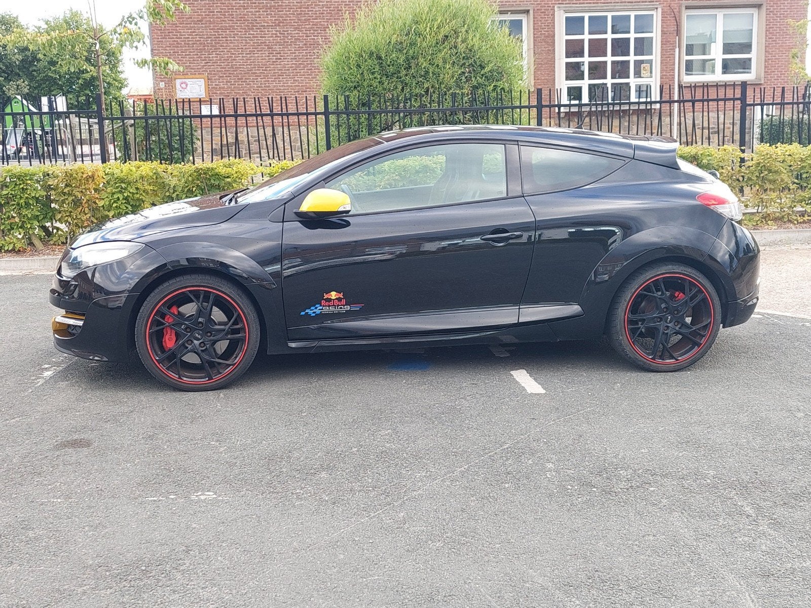 renault megane rs redbull 265pk
van mei 2013
km +/- 165000, Auto's, Particulier, Te koop