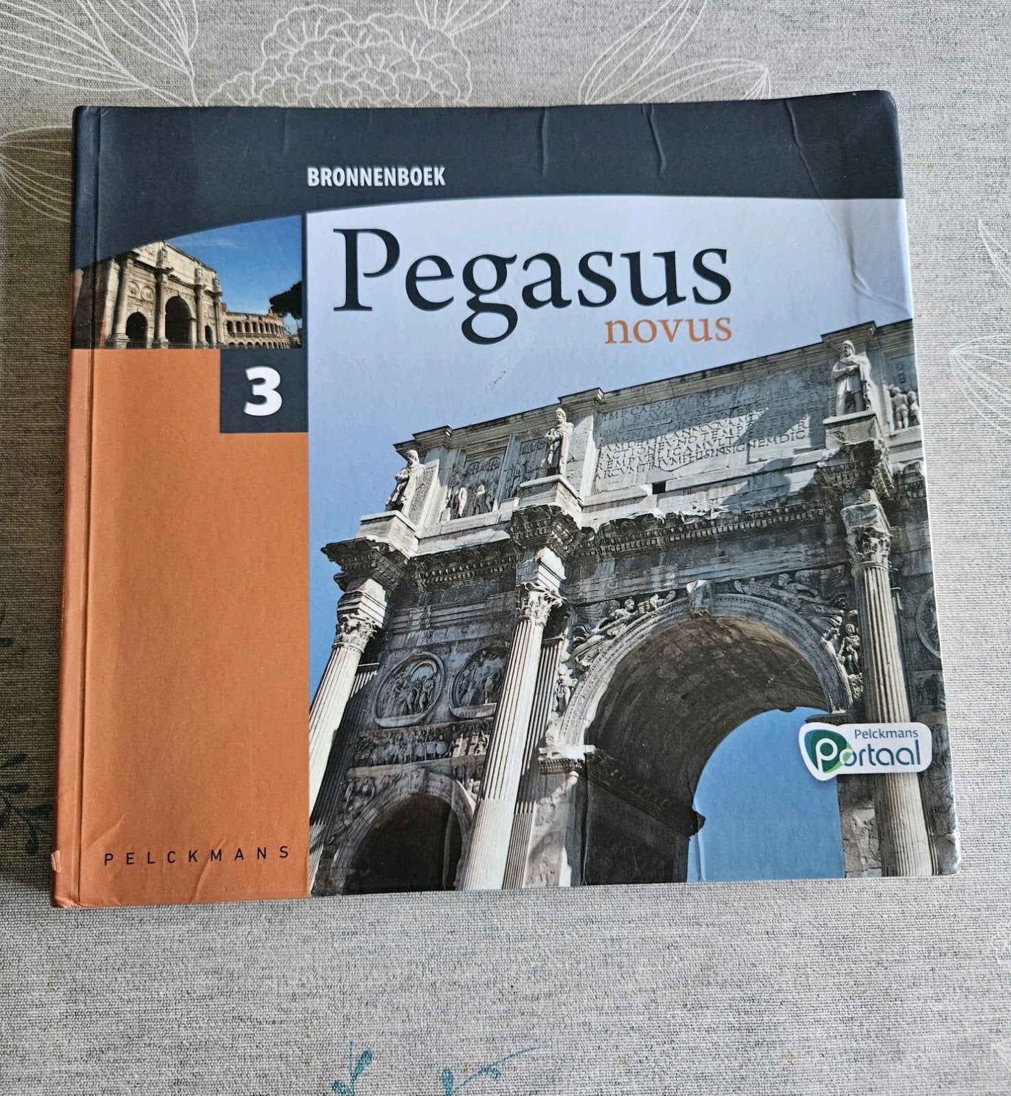 Pagasus Novus 3 Bronnenboek (Latijn), Boeken, Schoolboeken, Ophalen of Verzenden, Latijn