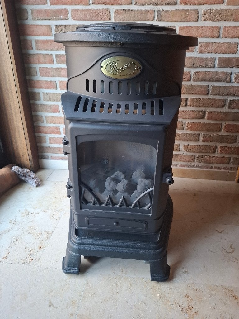 Gaskachel Provence op wieltjes, Doe-het-zelf en Bouw, Verwarming en Radiatoren, Zo goed als nieuw, Kachel, 80 cm of meer, Minder dan 60 cm