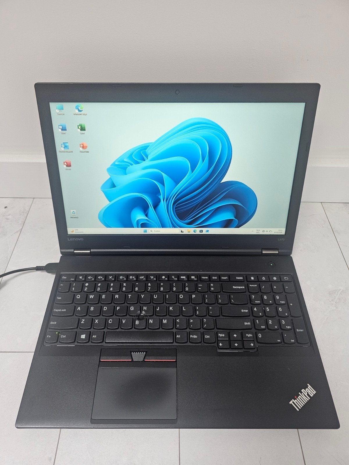 Lenovo Laptop i5 8gb Ram FullHD  Windows 11+Office 2024, Ophalen of Verzenden, SSD