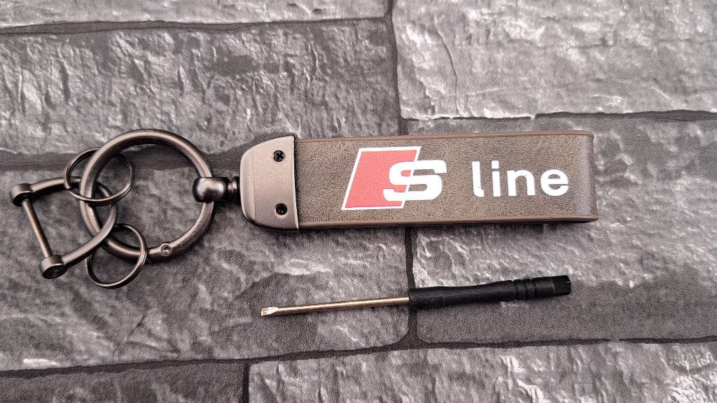 porte-clé AUDI S line Brun Foncé, Verzamelen, Sleutelhangers, Overige typen, Nieuw, Ophalen of Verzenden