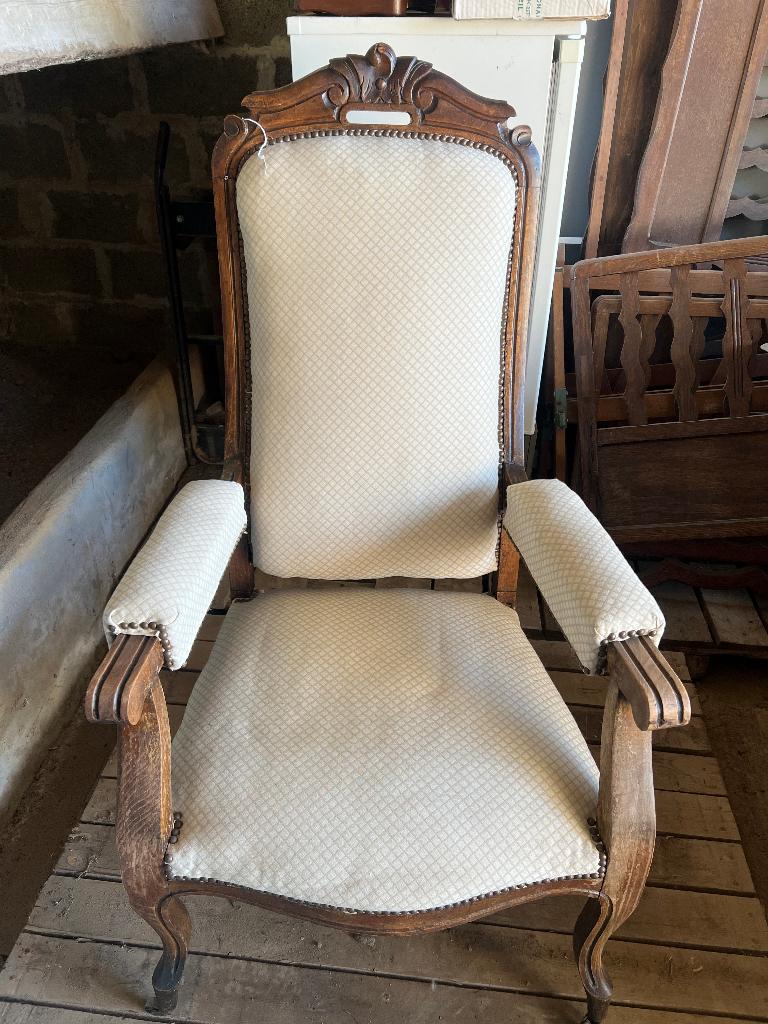 Fauteuil Voltaire, Ophalen