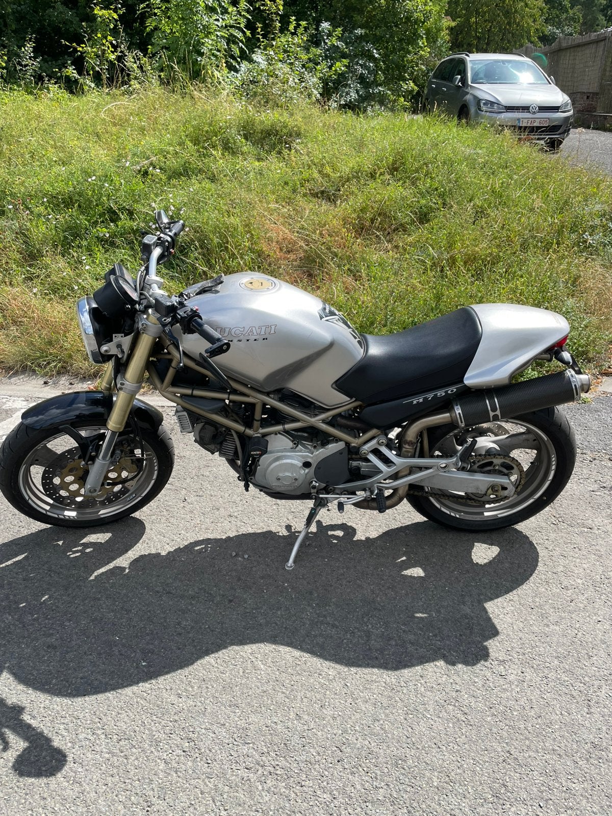 Ducati Monster 750., Motoren, Motoren | Ducati, Particulier, Naked bike, meer dan 35 kW, 2 cilinders, Motorrijbewijs A, Sportuitlaat