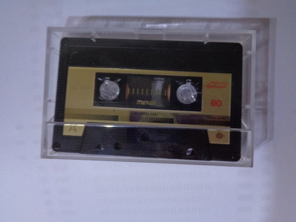 K7 audio enregistrables. MAXELL 60 doré, Envoi, Utilisé, Autres genres, Originale