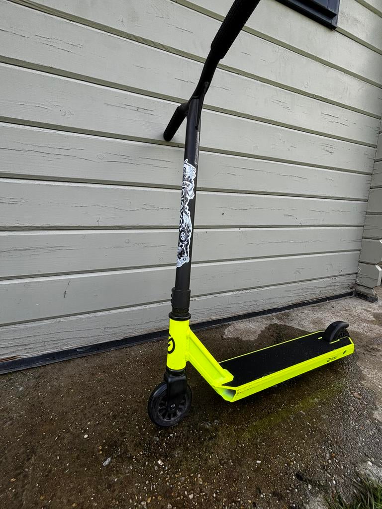 Freestyle-scooters, Fietsen en Brommers, Ophalen, Gebruikt